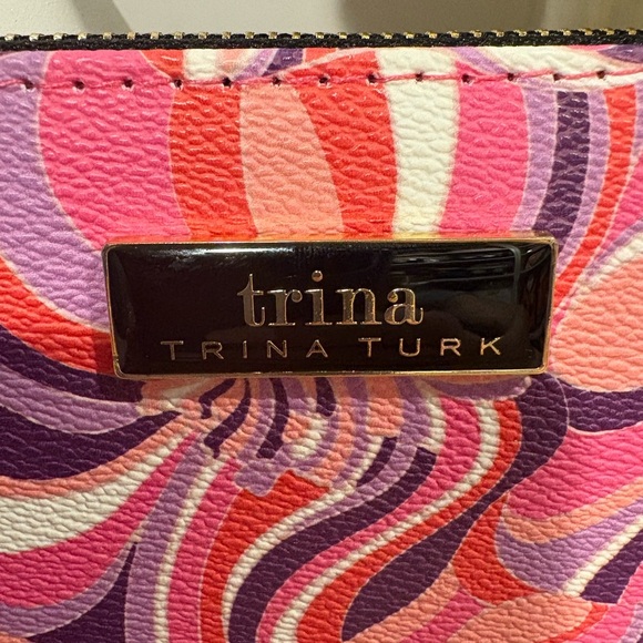 Trina Turk Designer Wallet – Retro Swirl Print – $38 - Picture 2 of 6
